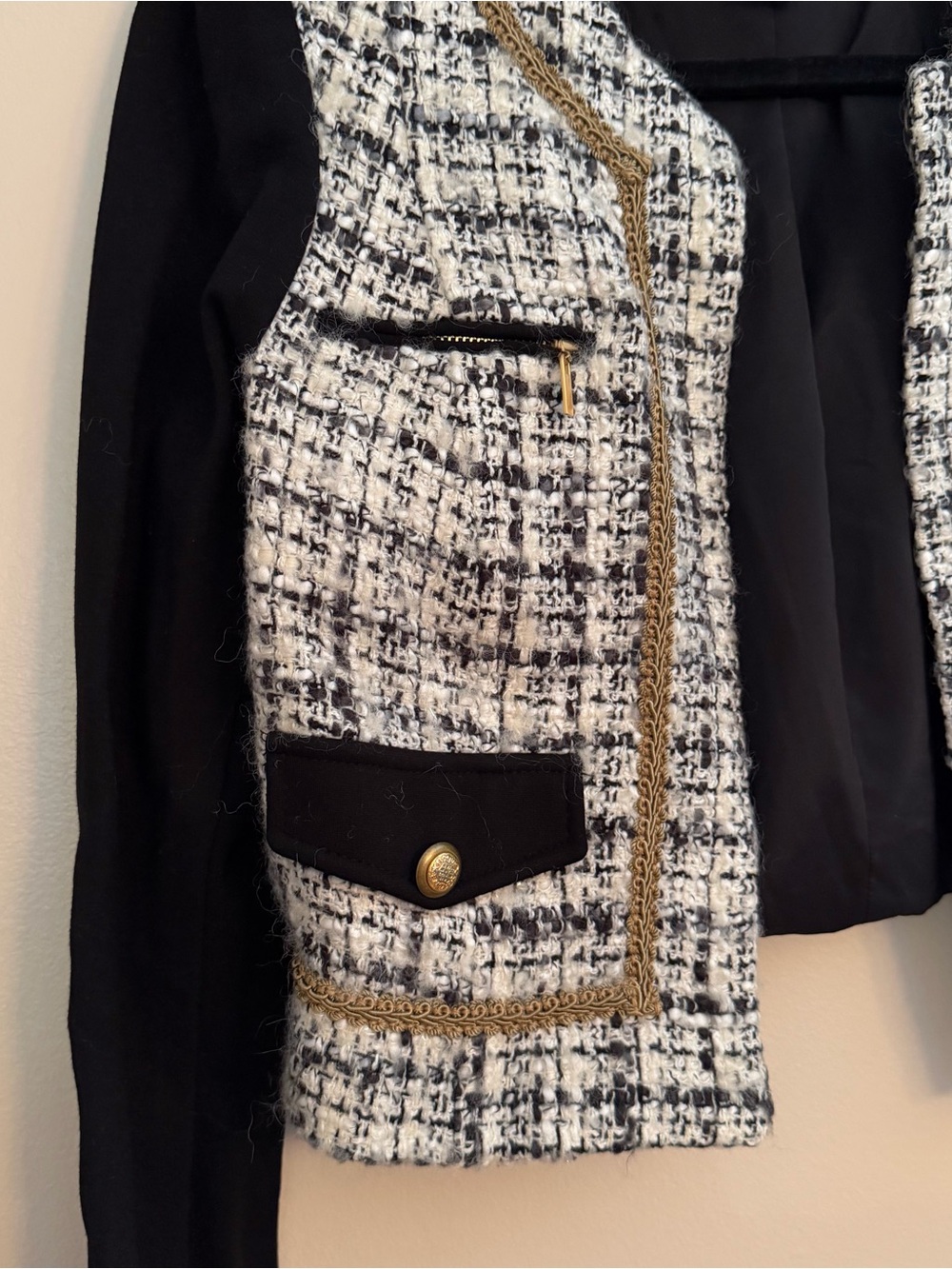 Cache Black White Tweed Gold Trim Lady Jacket Blazer Size 4 - Picture 4 of 7
